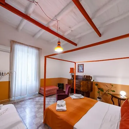 Charming Apartment With Balcony In The Historic Center Naples Exterior photo