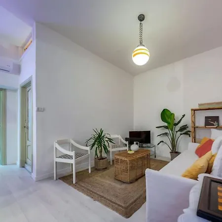 Charming Apartment With Balcony In The Historic Center Naples Exterior photo