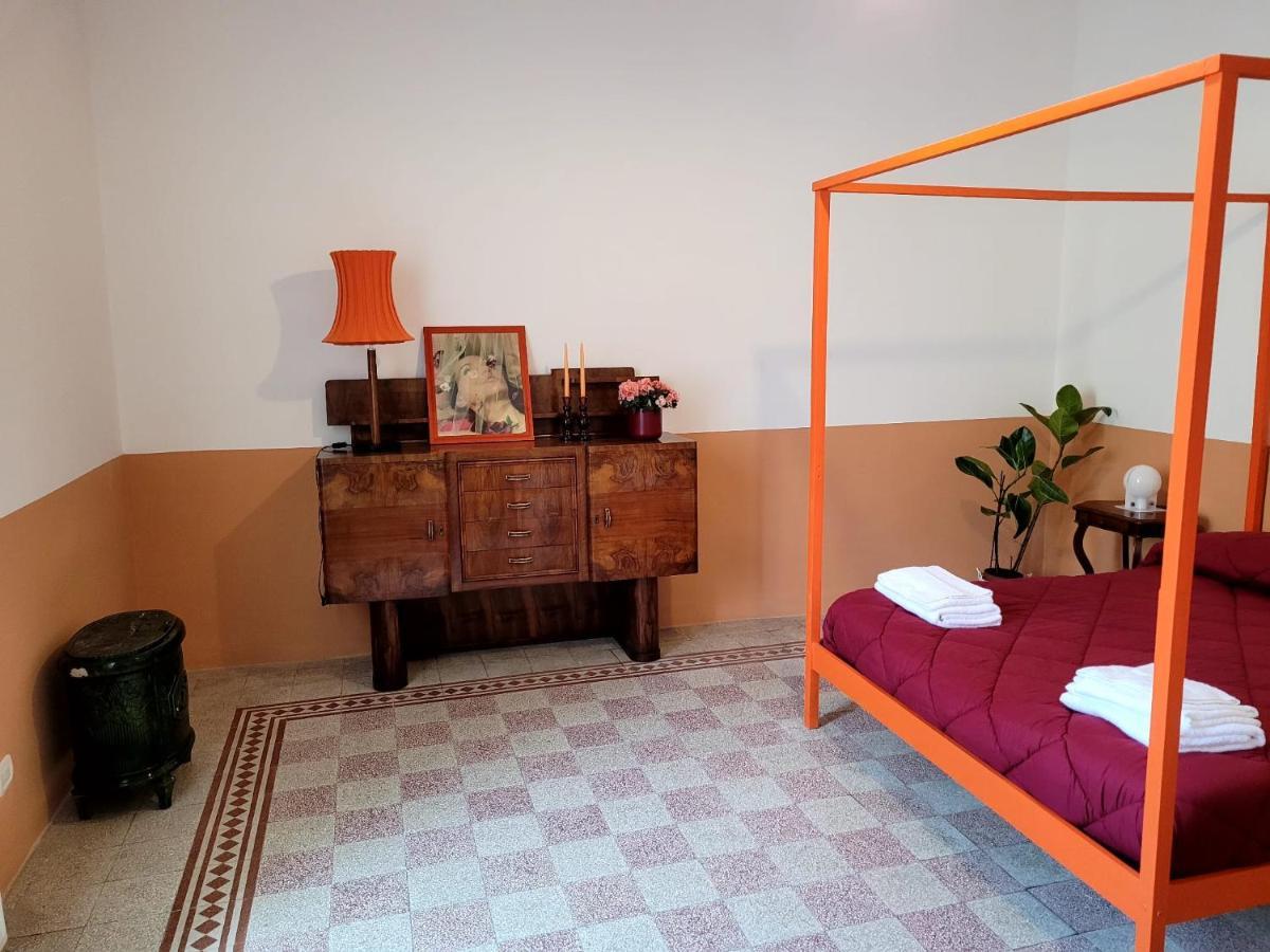 Charming With Balcony In The Historic Center Naples