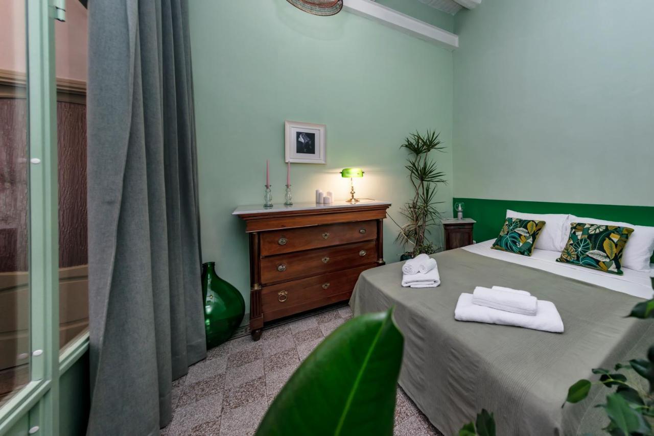 Apartment Charming With Balcony In The Historic Center *