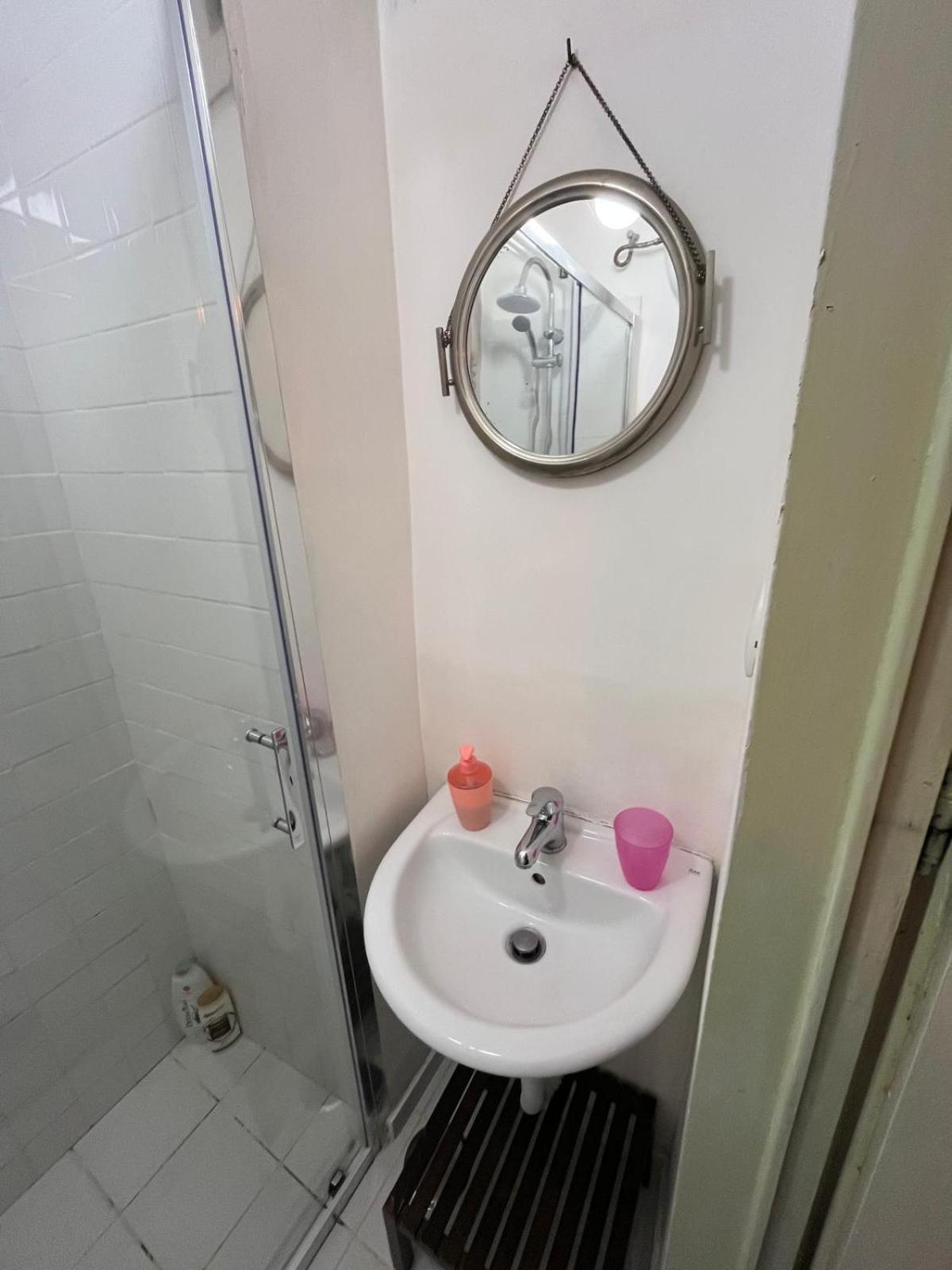 Charming With Balcony In The Historic Center Apartment *